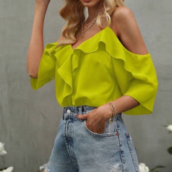 Boho mustard yellow cold shoulder blouse - Picture 3 of 8